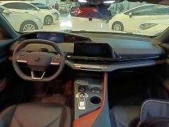 Changan UNI-V 1.5T Deluxe - ფოტო 9