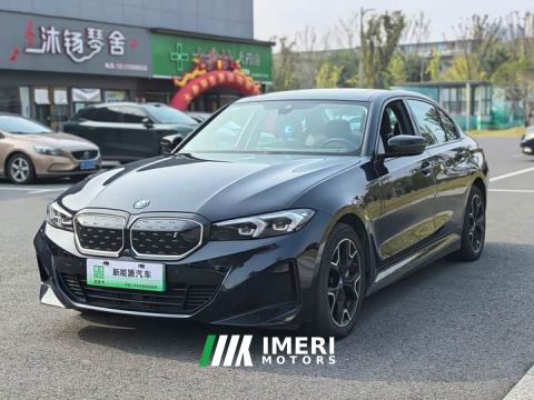 2024 BMW i3 eDrive 40 L Midnight Edition Package