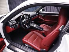 Porsche 718 Cayman 2.0T - ფოტო 11