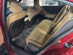 Lexus ES 200 Excellence Edition - ფოტო 15