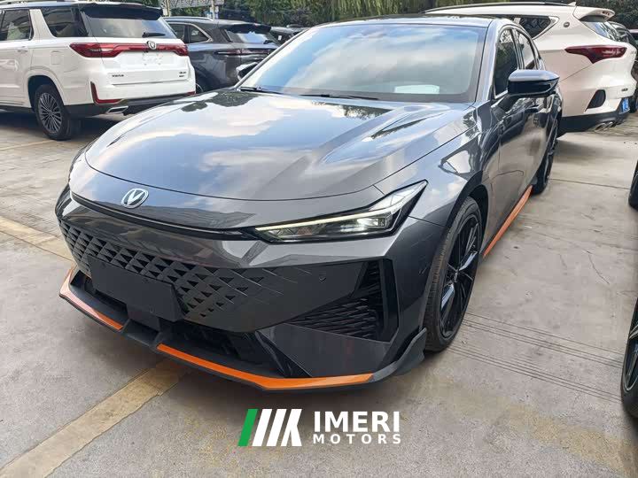 Changan UNI-V 1.5T Premium Sport