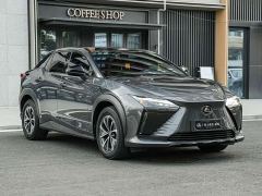 Lexus RZ 450e AWD Luxury Edition - ფოტო 3