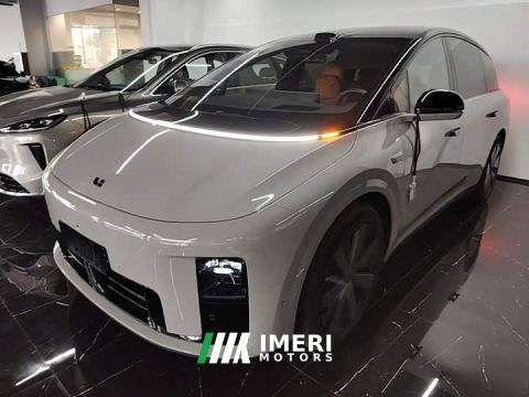 2025 Li Auto i8 Standard Edition - ავტომობილი ჩინეთიდან