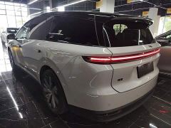 Li Auto i8 Standard Edition - ფოტო 4