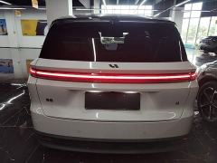 Li Auto i8 Standard Edition - ფოტო 5