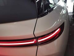 Li Auto i8 Standard Edition - ფოტო 7