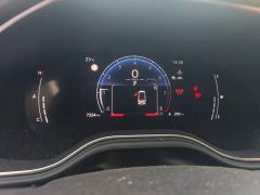 Toyota Camry 2.0L Base - ფოტო 14