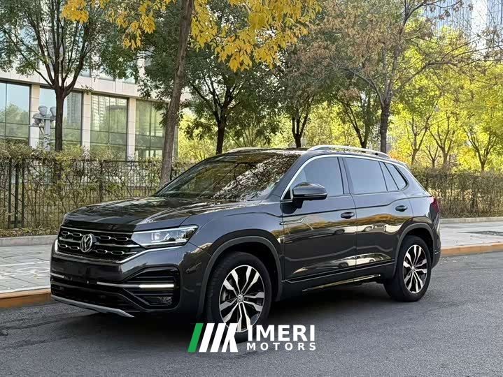 Volkswagen Taos 380TSI AWD R-Line Smart Connected Edition