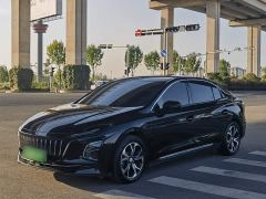 Hongqi E-QM5 Base Commute Edition - фото 1