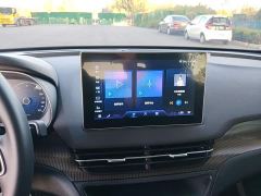Hongqi E-QM5 Base Commute Edition - фото 12