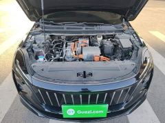Hongqi E-QM5 Base Commute Edition - фото 19