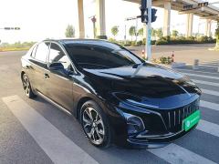 Hongqi E-QM5 Base Commute Edition - фото 3