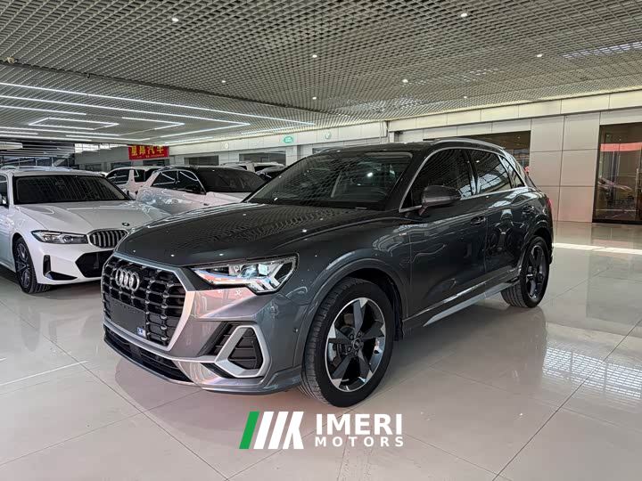 Audi Q3 35 TFSI Fashion Dynamic - автомобиль из Китая