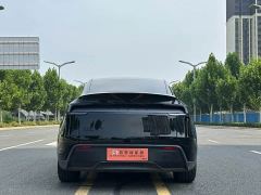 Tesla Model Y Rear-Wheel Drive - ფოტო 5