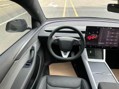 Tesla Model Y Rear-Wheel Drive - ფოტო 9