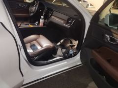 Volvo S60 B4 Smart Luxury Edition - ფოტო 19