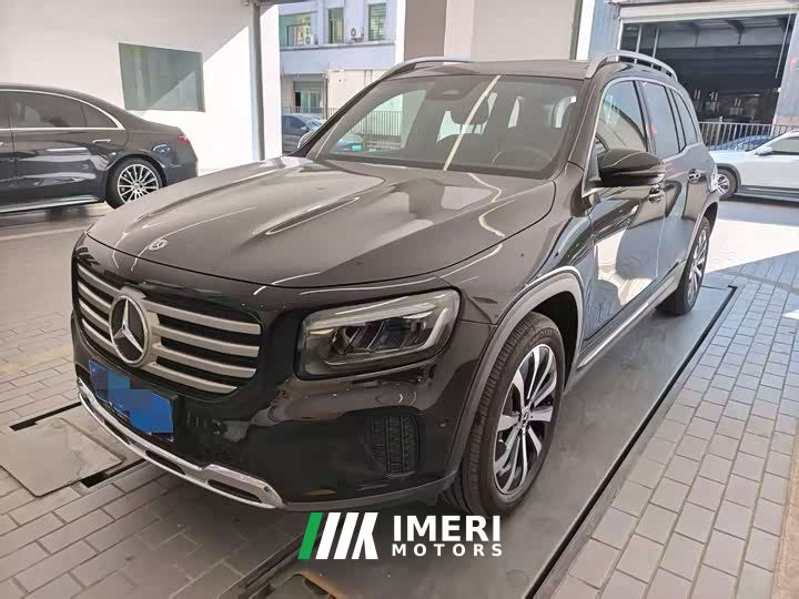 Mercedes-Benz GLB 220 Fashion Edition