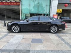 Lexus LS 500h Luxury - ფოტო 4