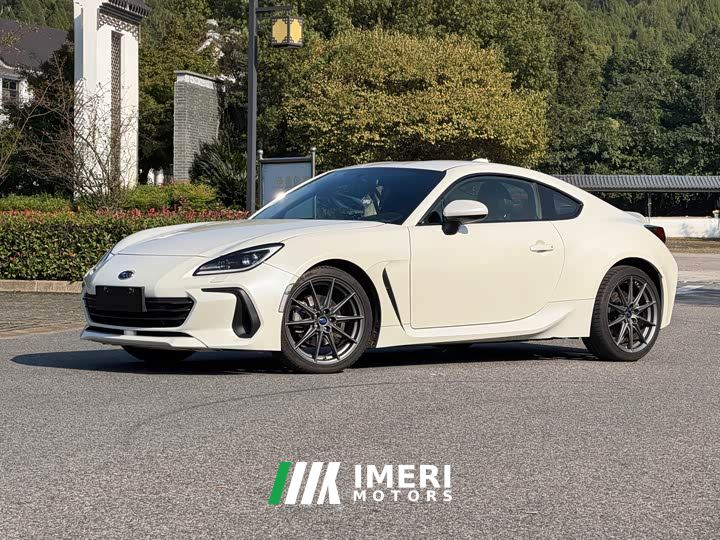 Subaru BRZ 2.4L Manual - ავტომობილი ჩინეთიდან