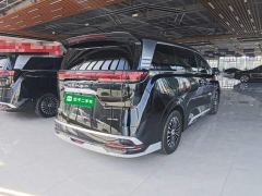 Denza D9 DM-i 980 AWD Luxury - ფოტო 6