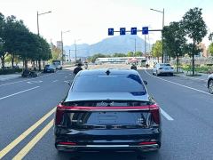 Hongqi H5 2.0T Automatic Flagship Comfort Edition - ფოტო 15