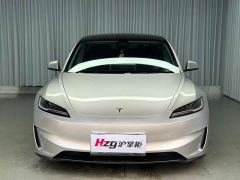 Tesla Model 3 High Performance All-Wheel Drive - ფოტო 3