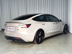 Tesla Model 3 High Performance All-Wheel Drive - ფოტო 9