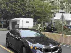 BMW 5 Series 525Li M Sport Package - ფოტო 1
