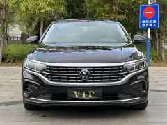 Volkswagen Passat 330TSI Luxury - фото 2