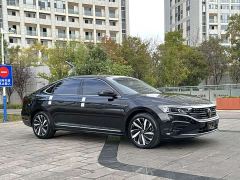 Volkswagen Passat 330TSI Luxury - фото 3