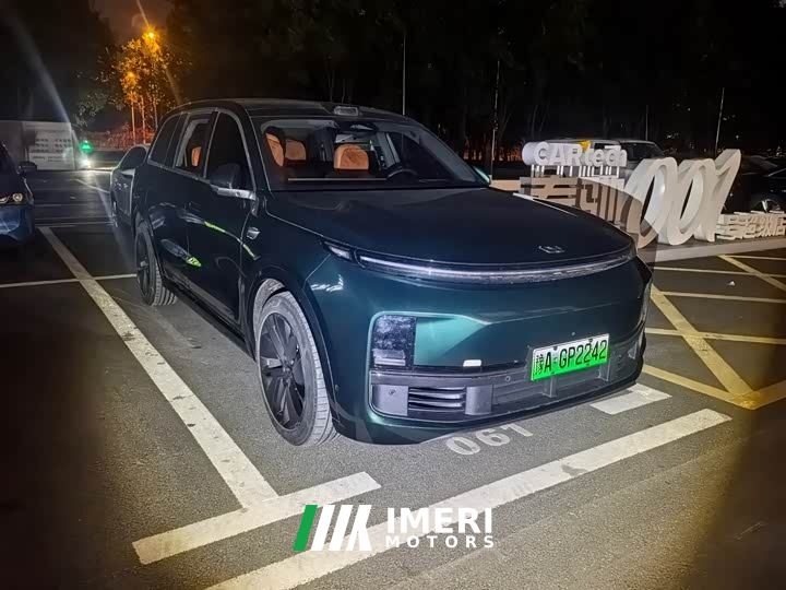 Li Auto L9 Max - автомобиль из Китая
