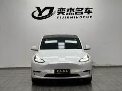 Tesla Model Y Standard Range RWD - фото 2