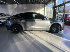 Tesla Model Y Long Range All-Wheel Drive - ფოტო 16