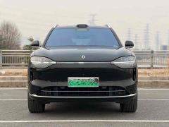 AITO M9 Extended Range Ultra 42kWh 6-Seater - фото 2