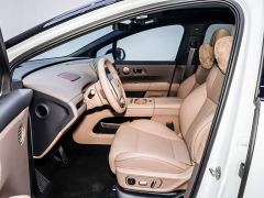Li Auto i6 Two-Wheel Drive Standard - ფოტო 10