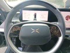 XPeng P7 670N - photo 3