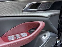 Hongqi H5 2.0T Automatic Smart Connected Flagship Comfort Edition - ფოტო 15