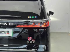 Voyah Dreamer Facelift PHEV Champion Edition - ფოტო 13