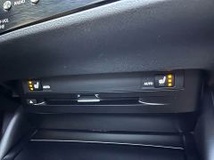 Lexus ES 200 Premium Edition - photo 13