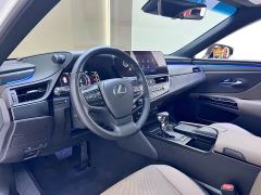 Lexus ES 200 Premium Edition - photo 5