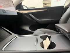 Tesla Model Y Standard Range RWD - ფოტო 13