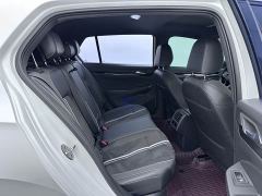 Volkswagen Golf 280TSI DSG R-Line - фото 13