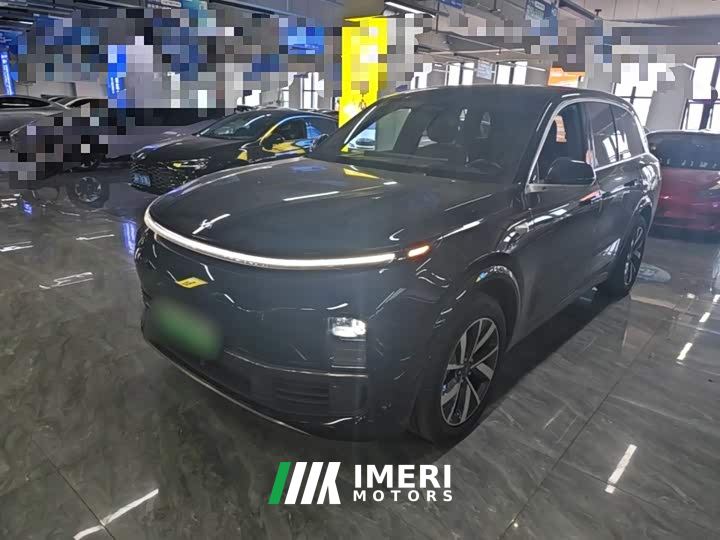 Li Auto L8 Pro