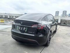 Tesla Model Y Rear-Wheel Drive - ფოტო 11