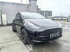 Tesla Model Y Rear-Wheel Drive - ფოტო 2