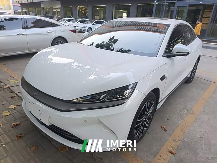 BYD Qin L EV 545KM Excellence Edition - автомобиль из Китая