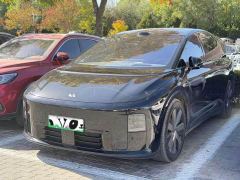 Li Auto i8 Standard Edition - photo 1
