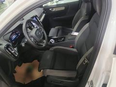 Volvo XC40 B3 Smart Remote Luxury Edition - photo 14
