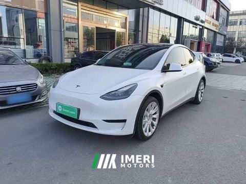2023 Tesla Model Y Rear-Wheel Drive