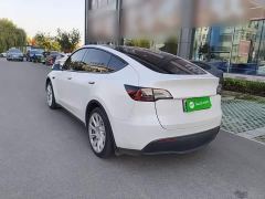 Tesla Model Y Rear-Wheel Drive - ფოტო 4